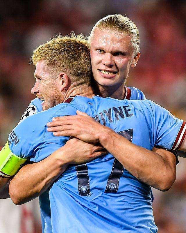 上的一致性 上的一致性